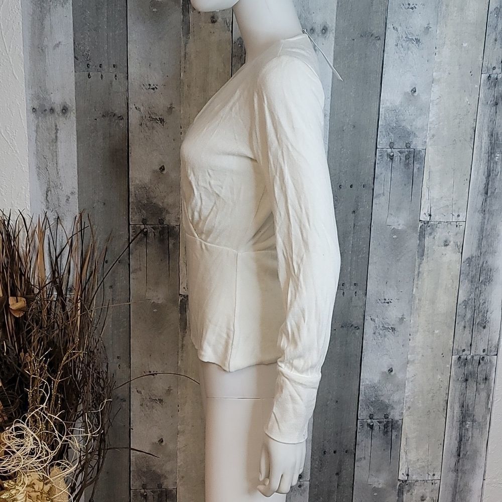 L'AGENCE Blair Surplice Pullover - Picture 6 of 11